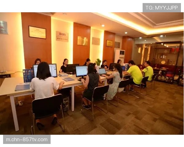 体育平台与教育机构合作，开发培训课程